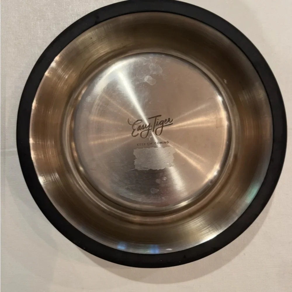 Vintage “Drinks for free” small pet water bowl. Great for dogs and cats!